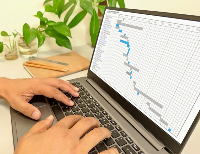 【初心者必見】ガントチャートの使い方とは？作り方や注意点も解説